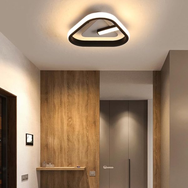 Σύγχρονο LED φωτιστικό, Μαύρο DM Black Line Τρίγωνο 20W - Ιδανικό για εσωτερική διακόσμηση με μινιμαλιστικά στοιχεία.