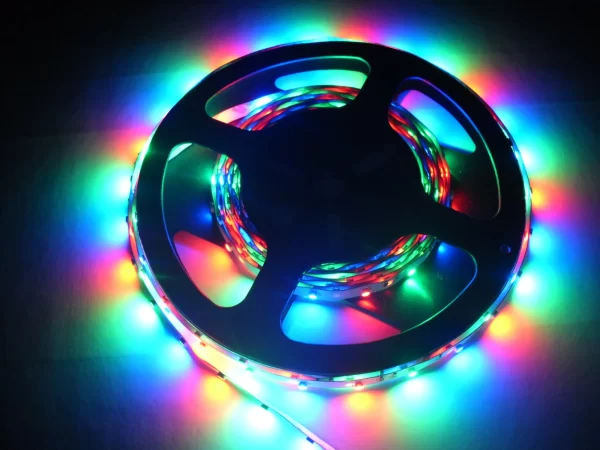 Ταινία LED RGB Εξωτερικού Χώρου 5050, 60 LED ανά μέτρο, 14W - Ποικιλία Χρωμάτων για Εξωτερικό Φωτισμό