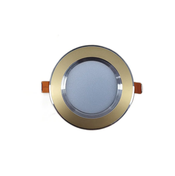 Spot LED Χρυσό, 7W, Ψυχρό Φως 6000K, Κυκλικό - Ενσωματωμένη Λύση για Ποιοτικό Φωτισμό