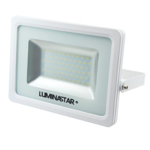 Προβολέας LED Luminastar 30W, Ψυχρό Φως και IP65 - Μια Προηγμένη Επιλογή για Δυνατό και Ανθεκτικό Εξωτερικό Φωτισμό