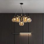Φωτιστικό LED με 7 καπέλα, μοντέρνος σχεδιασμός - Μια εκλεπτυσμένη επιλογή για πολυτελή χώρους και κομψές ατμόσφαιρες.