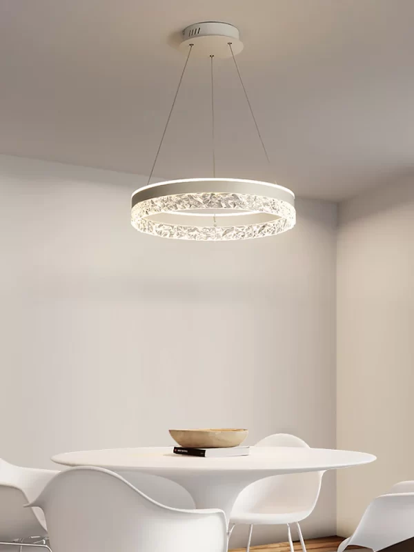 Κρεμαστό LED Φωτιστικό Τύπου Πολυέλαιο DM1437WH Λευκό - Ρυθμιζόμενο και Πολυλειτουργικό, Ιδανικό για Σύγχρονα Σαλόνια και Γραφεία