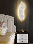 Εφαρμογή Τοίχου LED De Lux DM20986 - Σχήμα Πέννας και Κομψός Σχεδιασμός, Ιδανικό για Εκλεπτυσμένα Εσωτερικά.