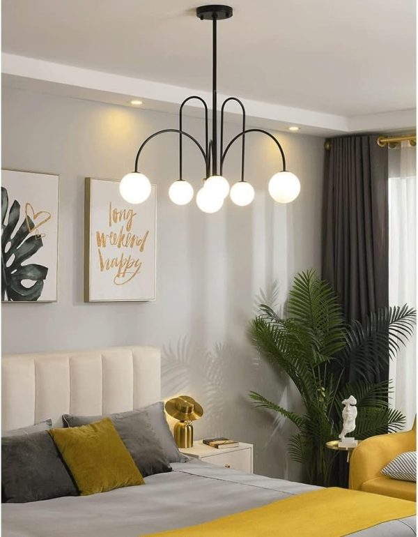 Σύγχρονος πολυέλαιος DM Living, Μοντέλο DM1018/6 - Κομψός Σχεδιασμός με Μαύρα Χέρια και Φωτεινές Σφαίρες για Διακριτικό Φωτισμό